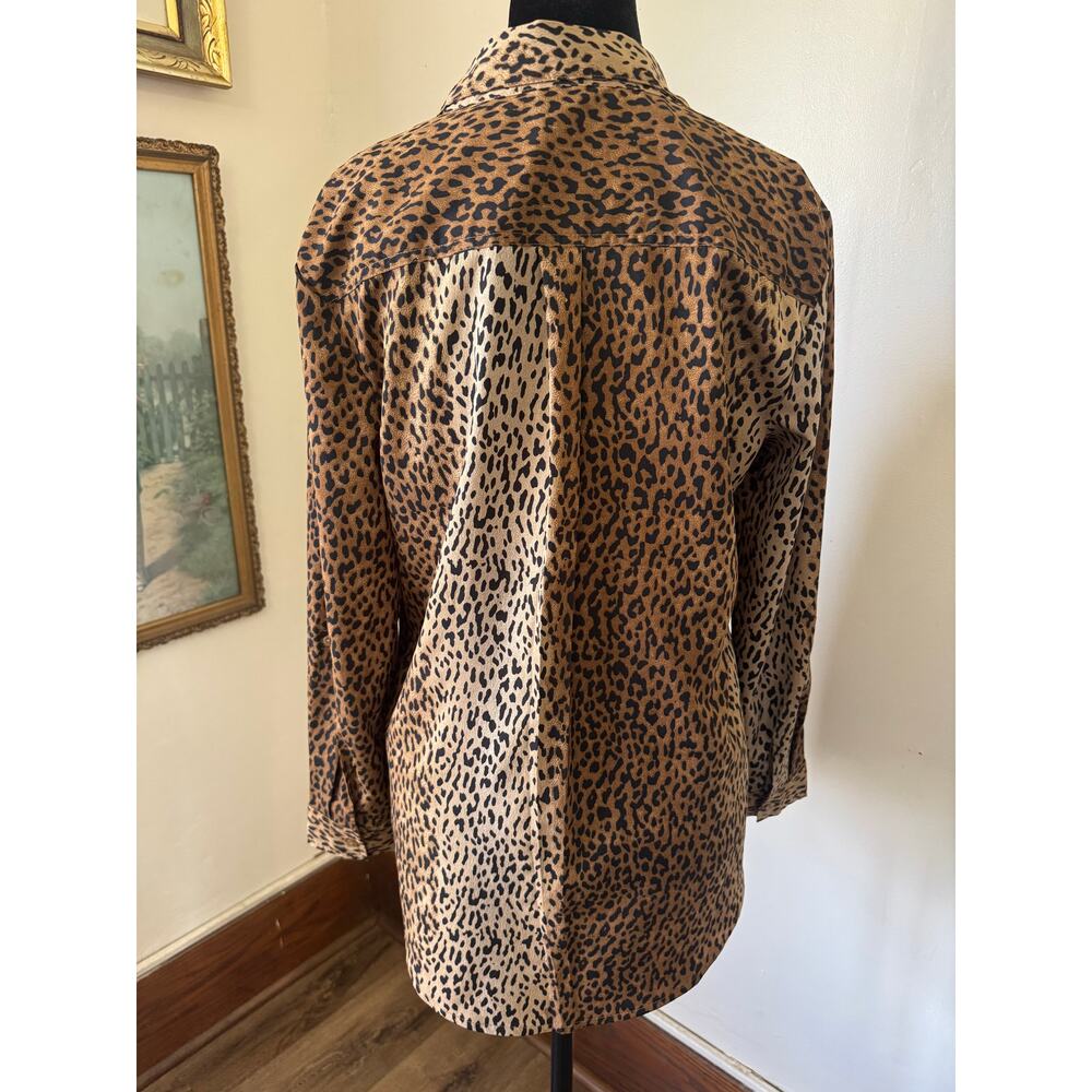 Leopard Print Button Front Blouse Womens M Animal Print Shirt - Picture 2 of 11